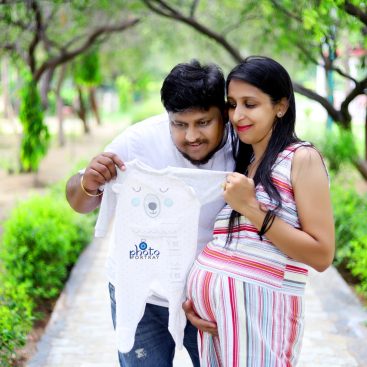 maternity outdoor shoot